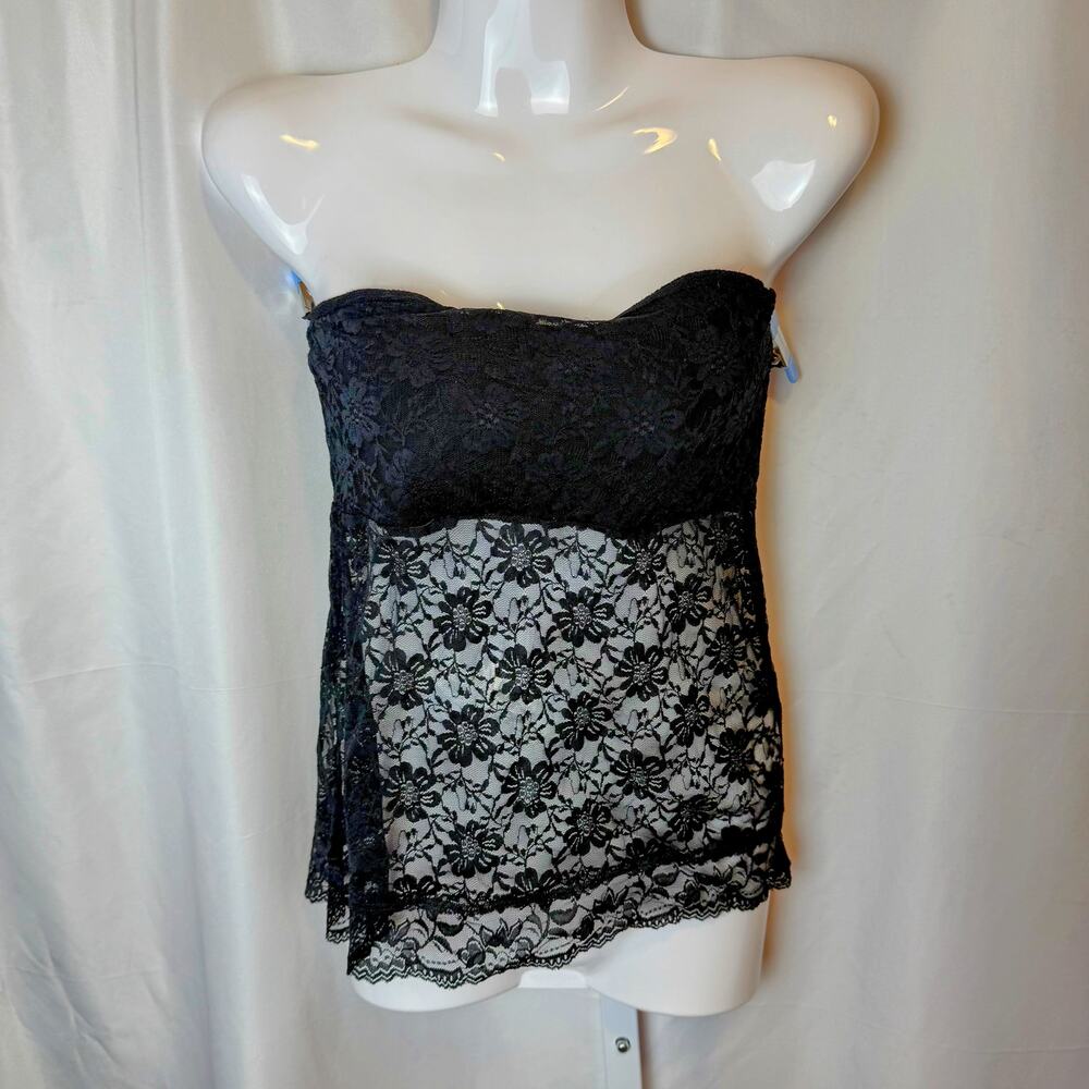 Zenana Outfitters Unconventional Lace Strapless Tube‎ Top Padded Sheer Black M
